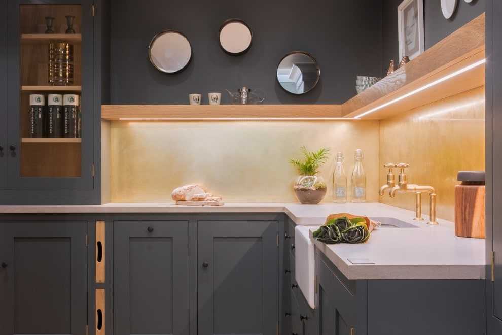 Как сочетать цвет фартука и кухонных фасадов